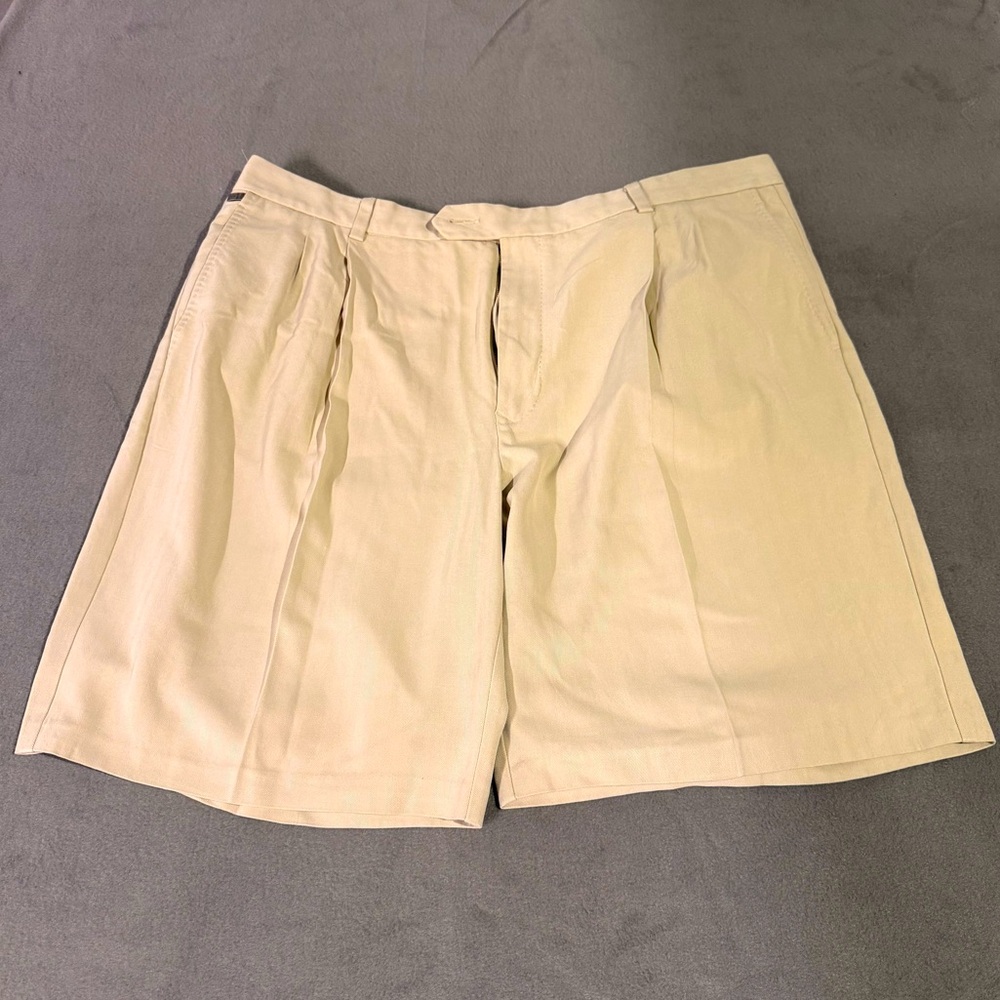 Tommy Bahama Silk Blend Pleated Shorts Men's 40‎ Khaki Resort Wear Travel Golf